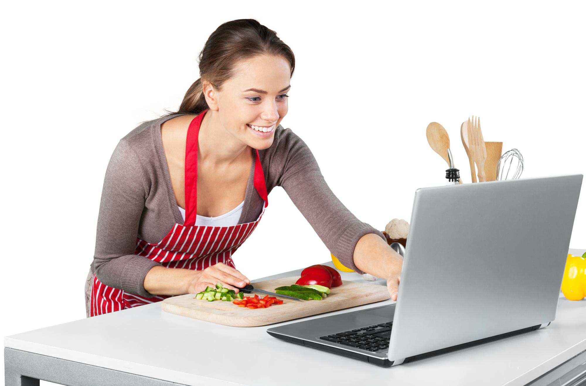 Cook interacting with student online